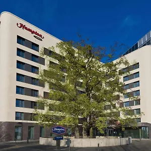 3* Отель Hampton By Hilton Frankfurt Airport