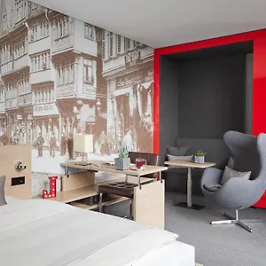 4* Отель Living Frankfurt